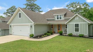 16 Hambleton Drive, Bella Vista, AR 72714