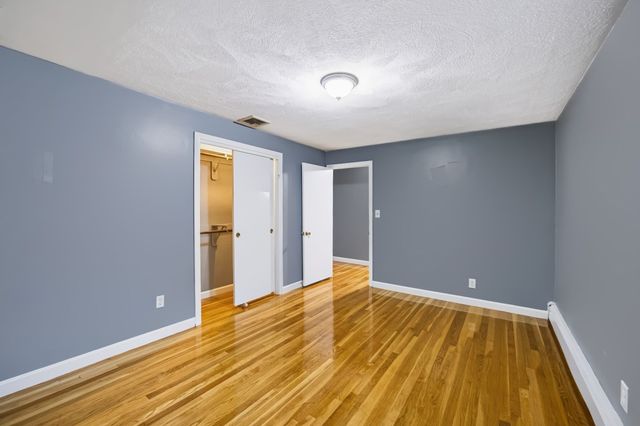 35 Eagle Dr, Sharon, MA 02067