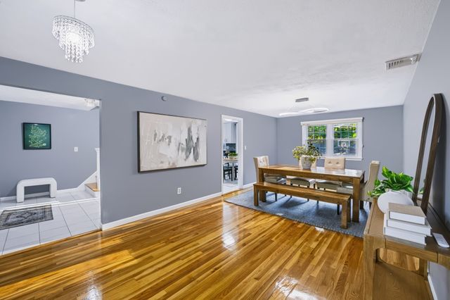 35 Eagle Dr, Sharon, MA 02067