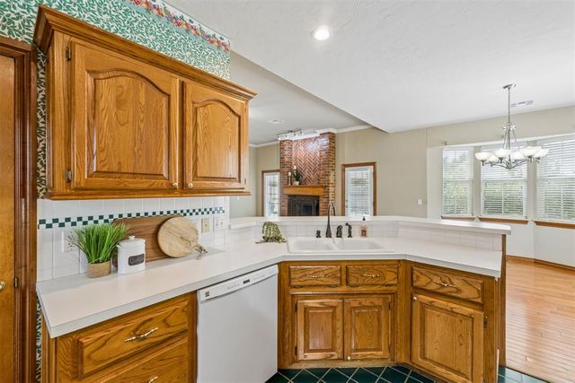 1401 SW 113th Street, Oklahoma City, OK 73170