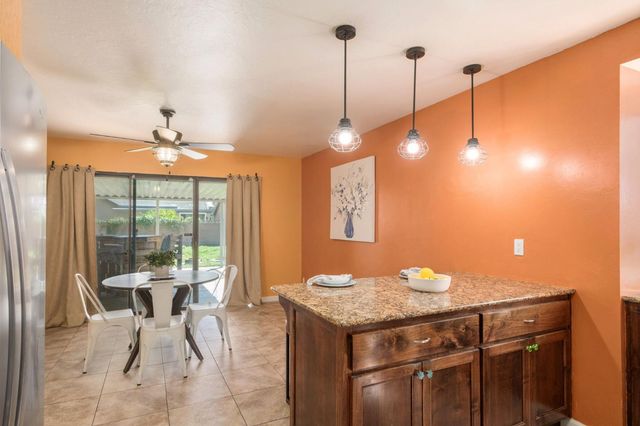 2791 W Kofoid Avenue, Caruthers, CA 93609