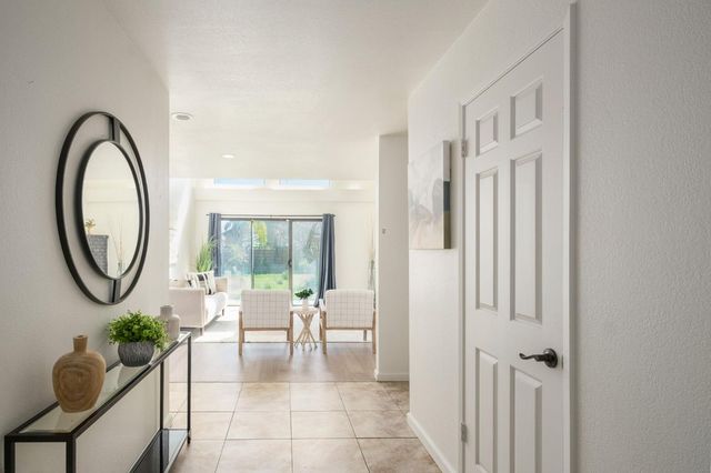 2791 W Kofoid Avenue, Caruthers, CA 93609