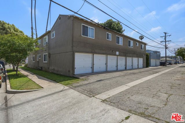 11401 Washington Place, Los Angeles, CA 90066