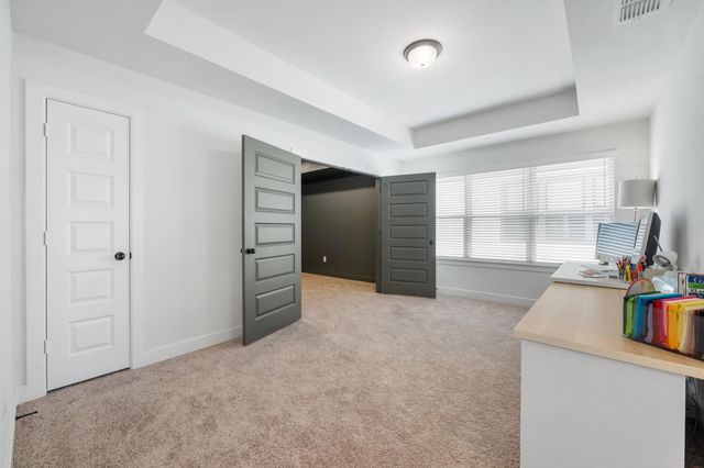 6220 Hilltop Plateau DR, Austin, TX 78738