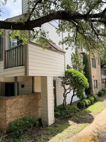 2311 Balsam Drive H212, Arlington, TX 76006