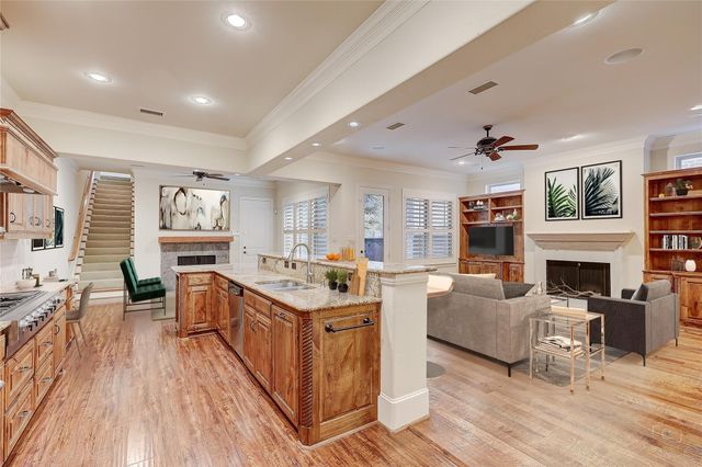 3815 Northwest Parkway, University Park, TX 75225
