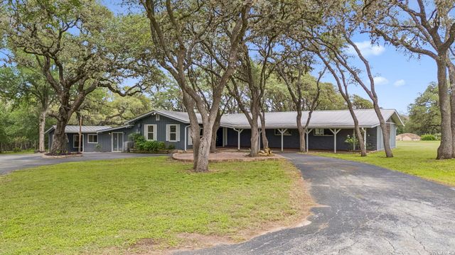 24818 HOUSE MOUNTAIN RD, San Antonio, TX 78255