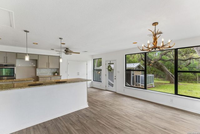 24818 HOUSE MOUNTAIN RD, San Antonio, TX 78255