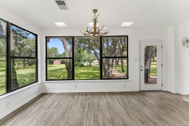 24818 HOUSE MOUNTAIN RD, San Antonio, TX 78255
