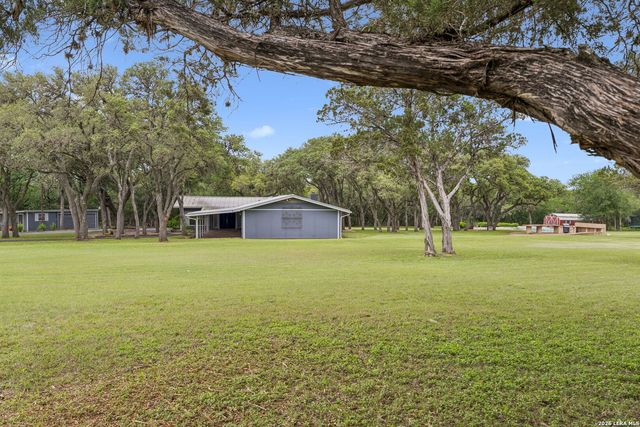 24818 HOUSE MOUNTAIN RD, San Antonio, TX 78255