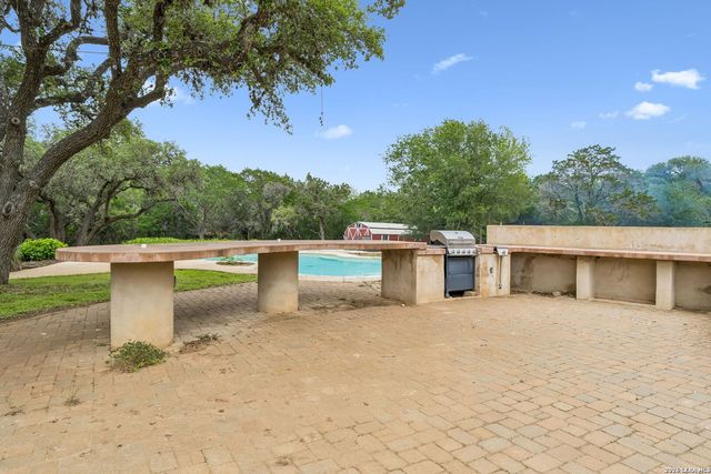 24818 HOUSE MOUNTAIN RD, San Antonio, TX 78255