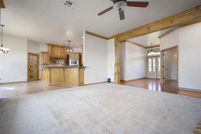 1260 E Rock Creek Road, Tuttle, OK 73089