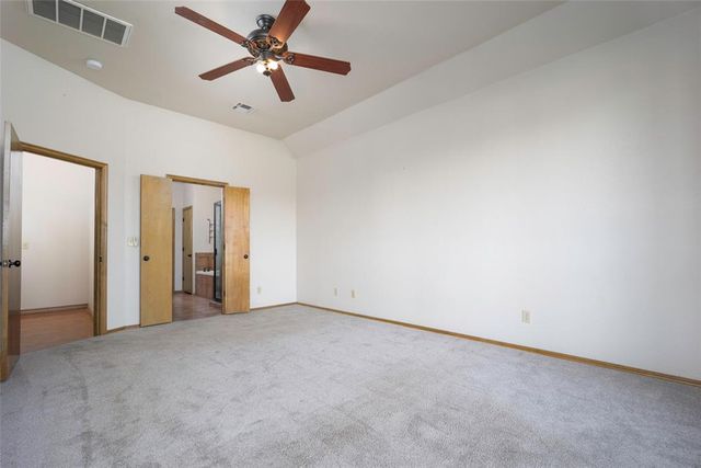 1260 E Rock Creek Road, Tuttle, OK 73089