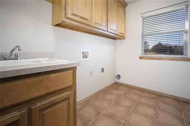 1260 E Rock Creek Road, Tuttle, OK 73089