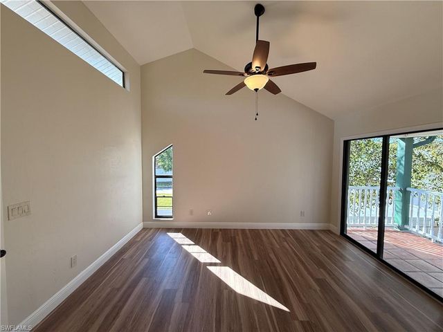 5825 Dogwood Way, Naples, FL 34116