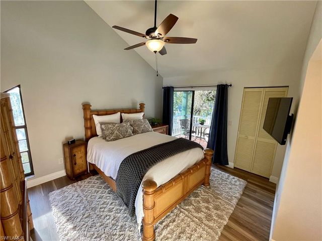 5825 Dogwood Way, Naples, FL 34116