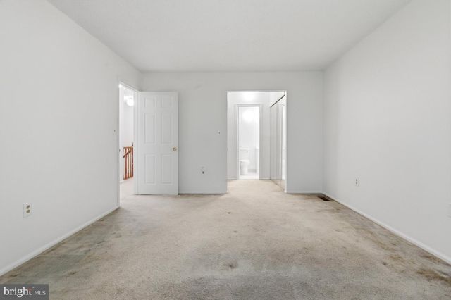 67 CHEVERNY CT, Hamilton, NJ 08619