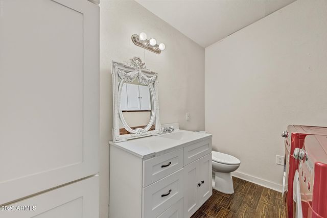 2015 N 8TH Street, Phoenix, AZ 85006
