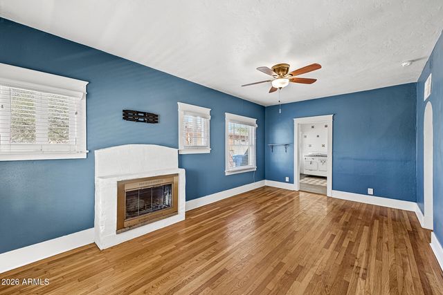 2015 N 8TH Street, Phoenix, AZ 85006
