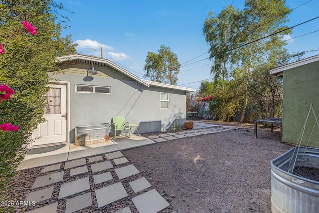 2015 N 8TH Street, Phoenix, AZ 85006