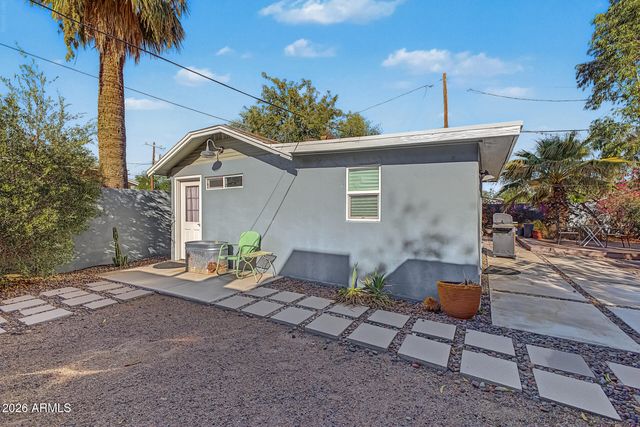 2015 N 8TH Street, Phoenix, AZ 85006