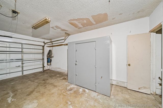 17673 S TACOMA Street, Mounds, OK 74047