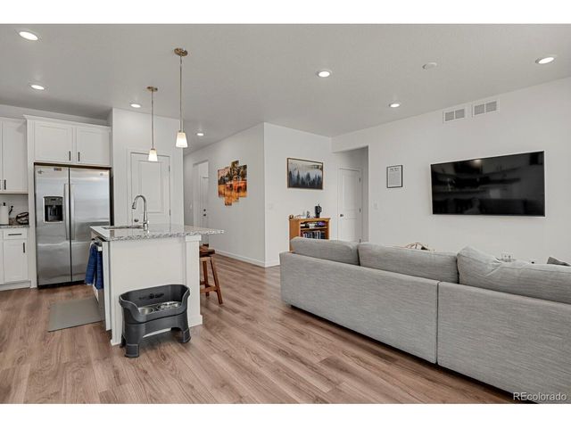 991 Horsetail Loop, Elizabeth, CO 80107
