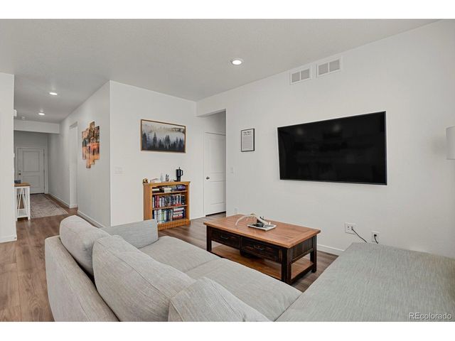 991 Horsetail Loop, Elizabeth, CO 80107