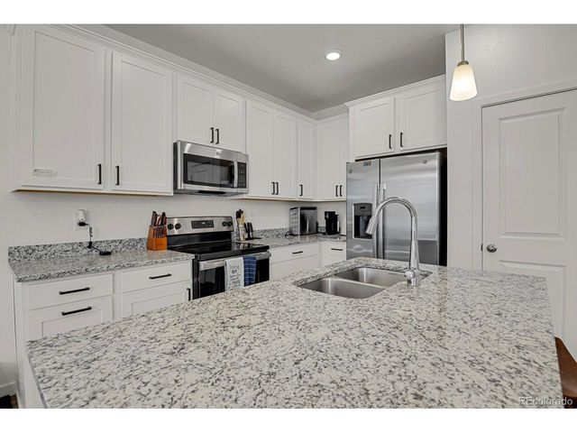 991 Horsetail Loop, Elizabeth, CO 80107