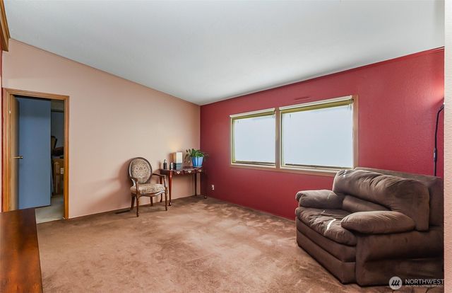 415 Lakeview Road #K4, Lynnwood, WA 98087