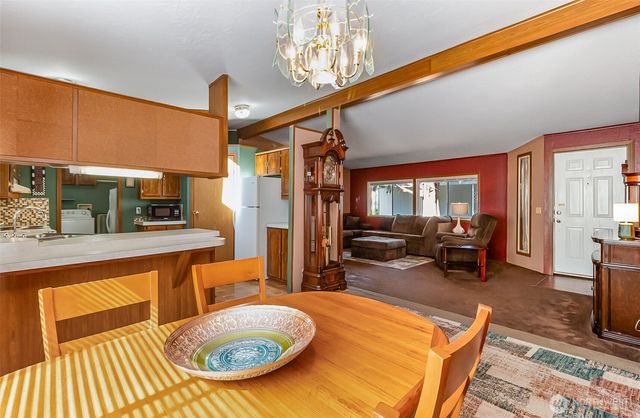 415 Lakeview Road #K4, Lynnwood, WA 98087