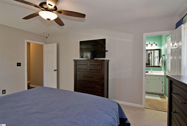 332 Bowlan Road, Belton, SC 29627