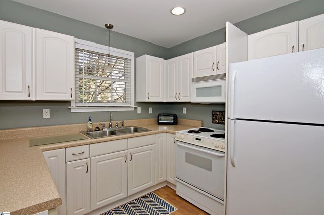 332 Bowlan Road, Belton, SC 29627