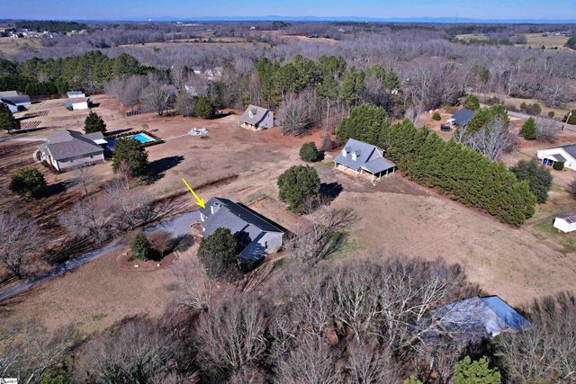 332 Bowlan Road, Belton, SC 29627