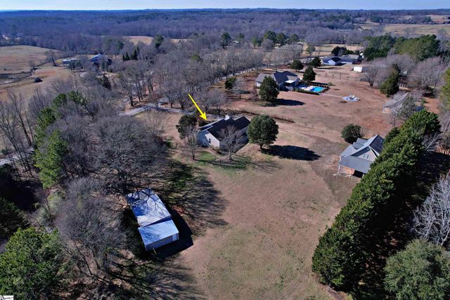 332 Bowlan Road, Belton, SC 29627