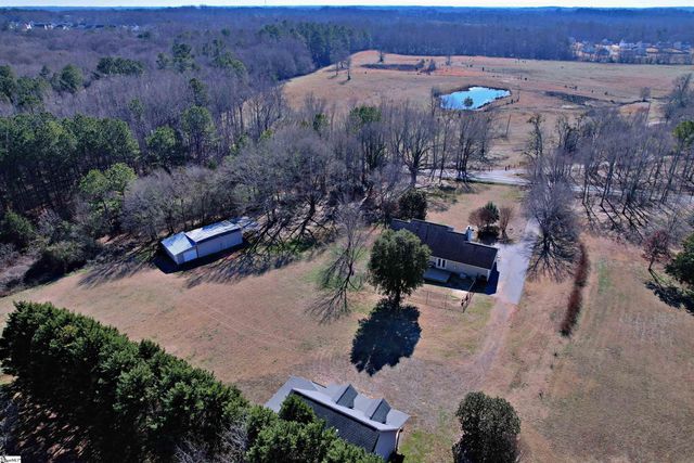 332 Bowlan Road, Belton, SC 29627