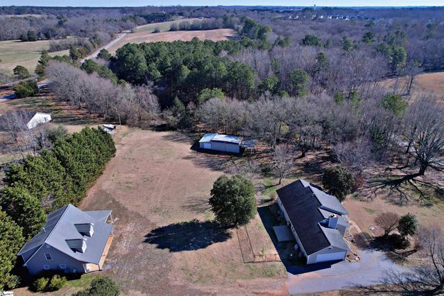 332 Bowlan Road, Belton, SC 29627