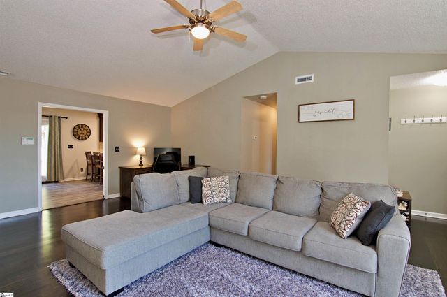 332 Bowlan Road, Belton, SC 29627