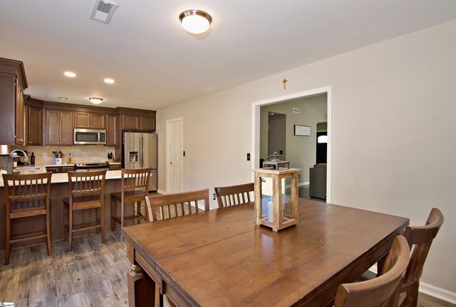 332 Bowlan Road, Belton, SC 29627