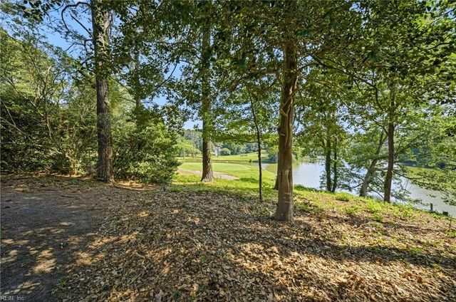 408 Royal Dornoch, Smithfield, VA 23430