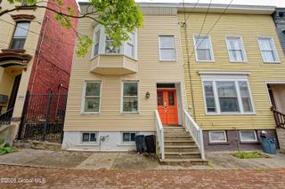 135 4th Avenue, Albany, NY 12202