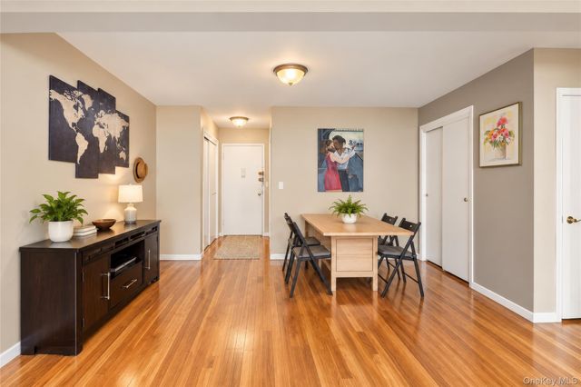 300 N Broadway 4M, Yonkers, NY 10701