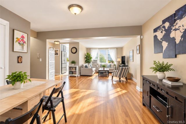 300 N Broadway 4M, Yonkers, NY 10701