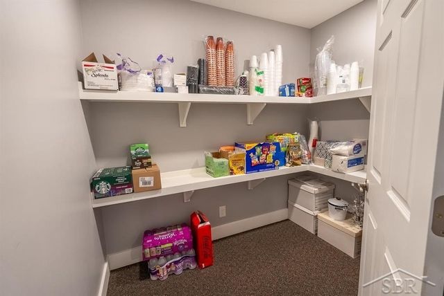 2715 Ashman Street, Midland, MI 48640