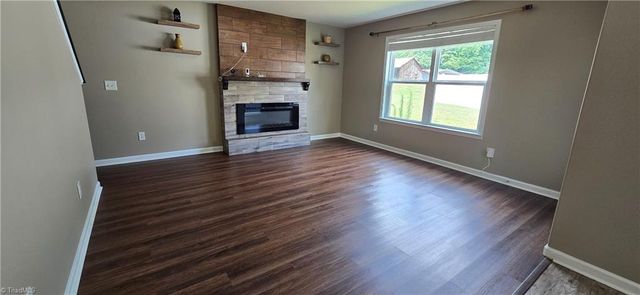 281 Oak Grove Church Road, Winston-salem, NC 27107