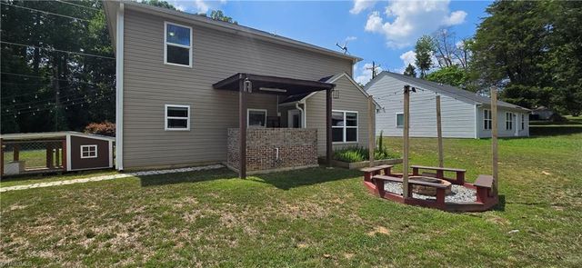 281 Oak Grove Church Road, Winston-salem, NC 27107