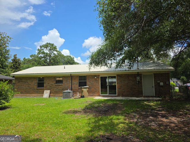205 Whitehall Avenue, Rincon, GA 31326