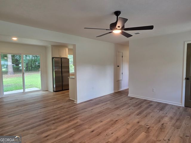 205 Whitehall Avenue, Rincon, GA 31326