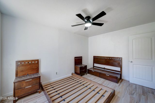 498 W GAIL Drive, Chandler, AZ 85225