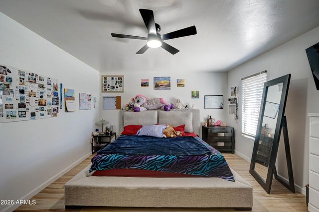 498 W GAIL Drive, Chandler, AZ 85225